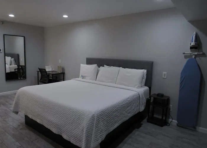 Capri Suites Anaheim